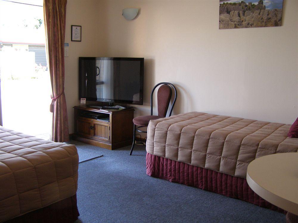 Asure Highpark Motor Inn Греймут Экстерьер фото
