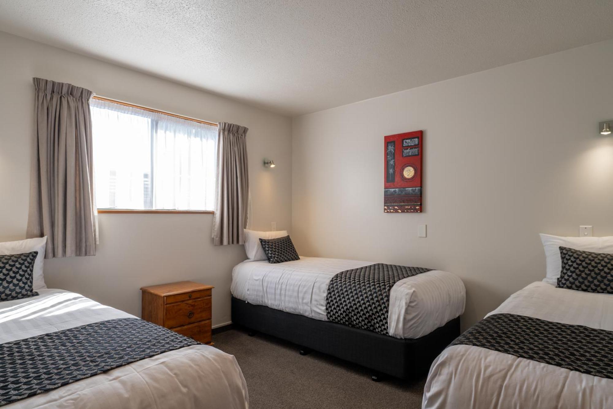 Asure Highpark Motor Inn Греймут Номер фото
